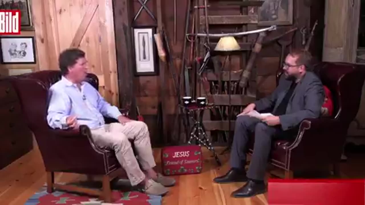 Tucker Carlson rechnet mit Merkel ab!