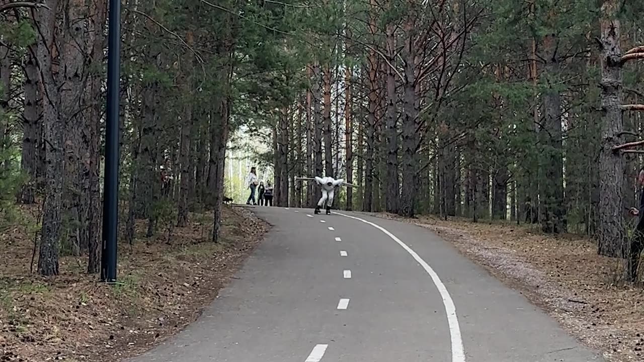 Airplane-Man Skates Away