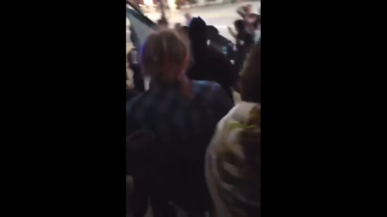 Guns are out and visible at the San Antonio ANTI-ICE demonstration