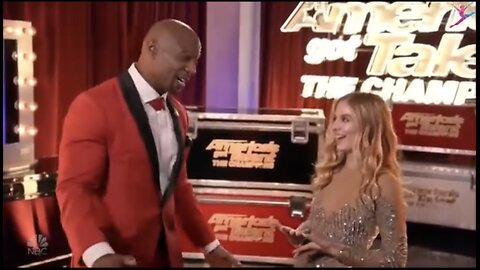 Jackie Evancho: 18-Year-Old STUNNING Opera Singer Is BACK!