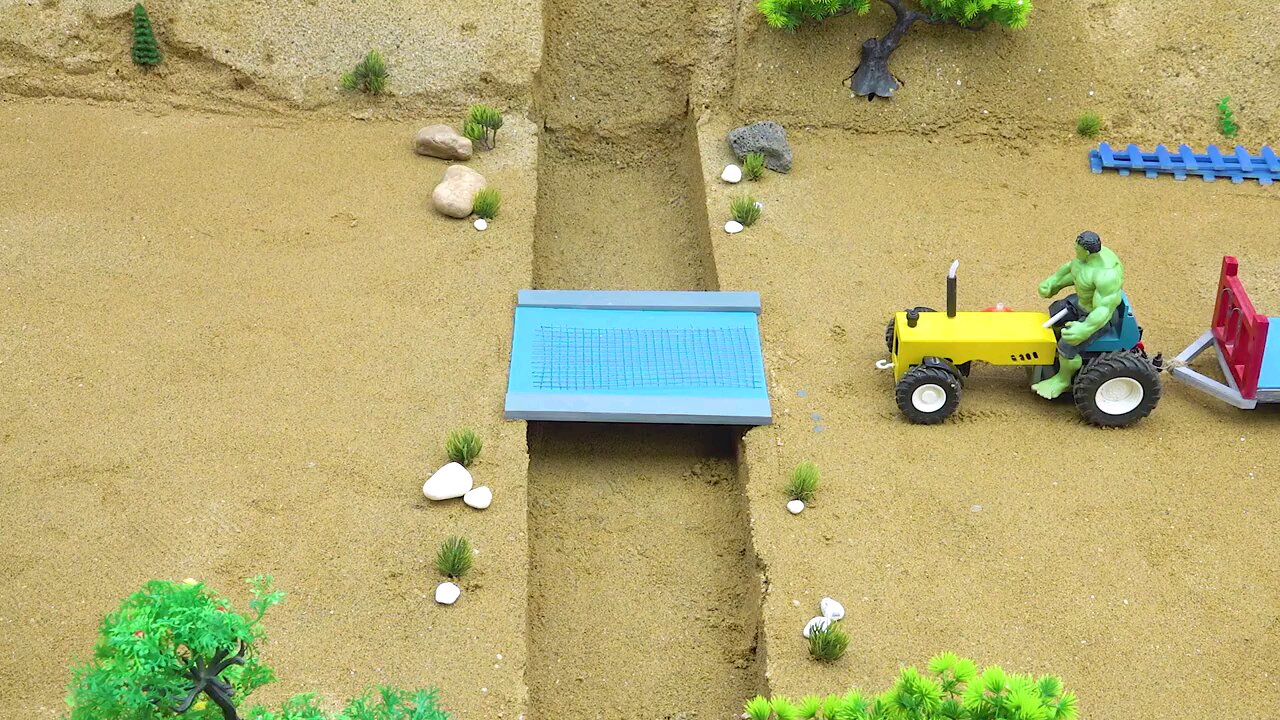DIY_tractor_mini_truck_Road_roller_for_making_modern_concrete_road_construction_science_project