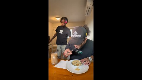 How to steal friend drink