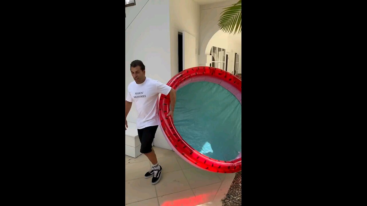 water 😂 tabb prank #funny#b #viral