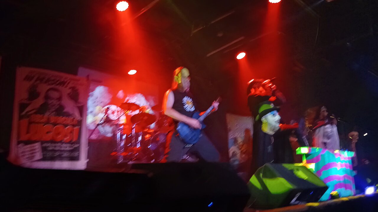 DO IT BAYYYBAAAYYYYAAAAHHHH