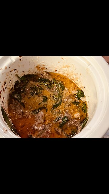 Slow cooker Garlic Pepper beef