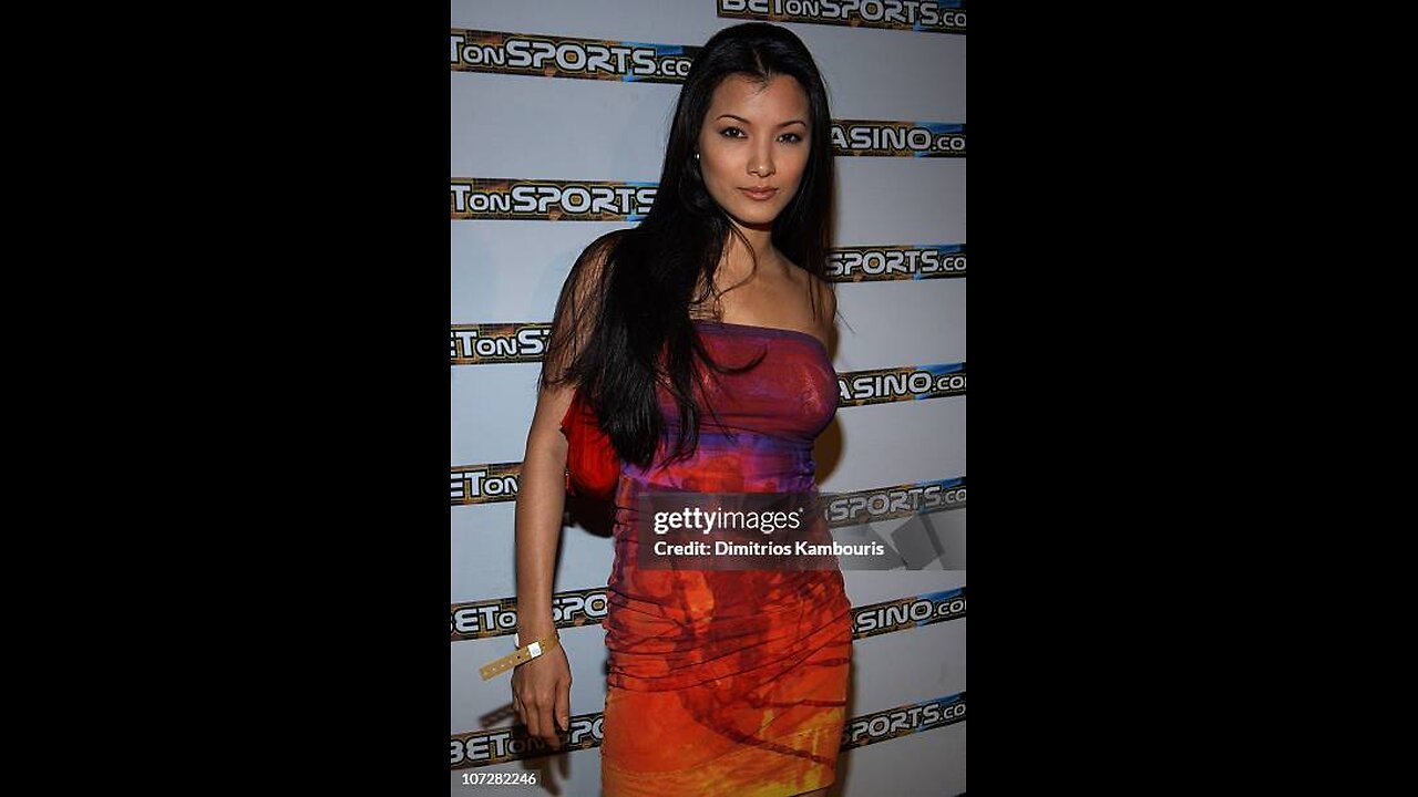 Cross kick Studio Films Kelly HU Moore Model 65