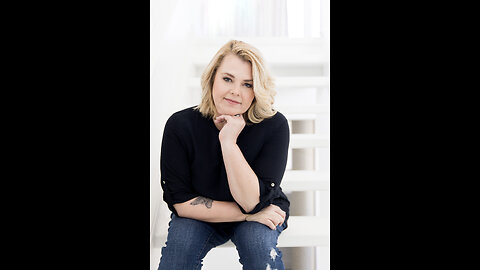 Author, Podcaster & Speaker Who LOVES Vulnerability!