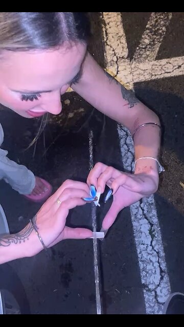 If you’re girlfriend doesn’t do this for you, she don’t love ya