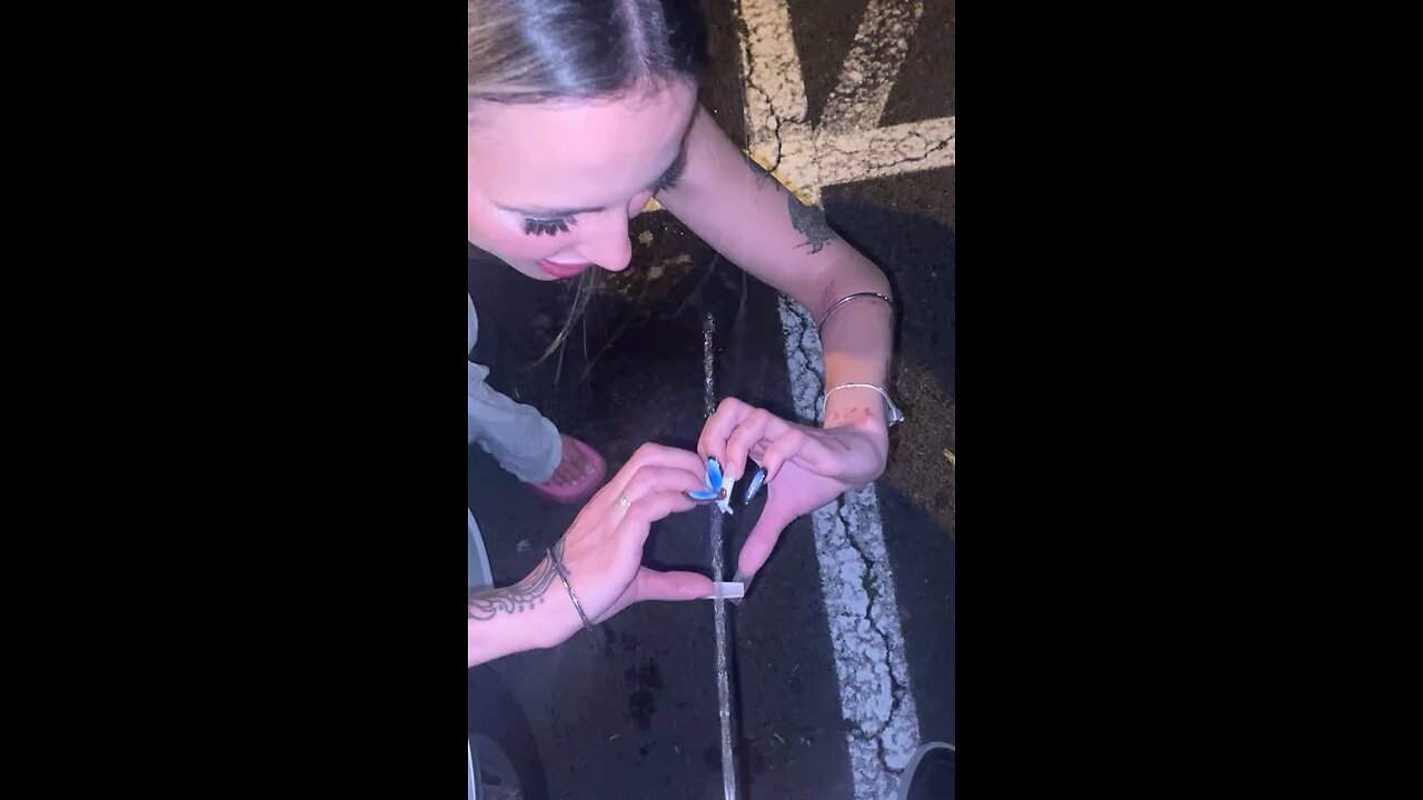 If you’re girlfriend doesn’t do this for you, she don’t love ya