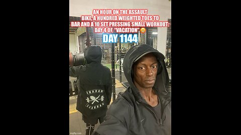 Assault Bike, Abs and some Pressing for Today’s Vacation Training Session (Day 1144)