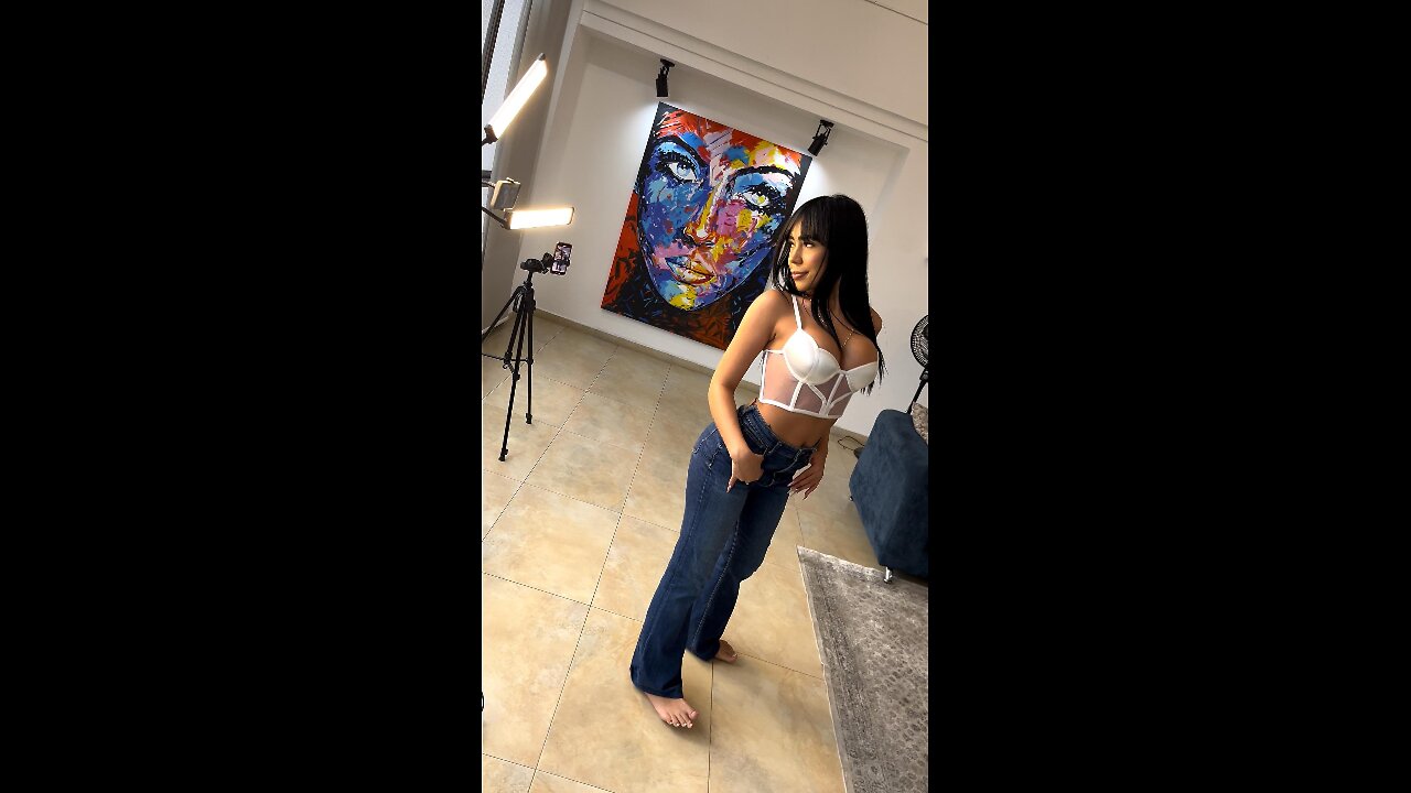 Behind The Scenes With Mariana | Latina Casting
