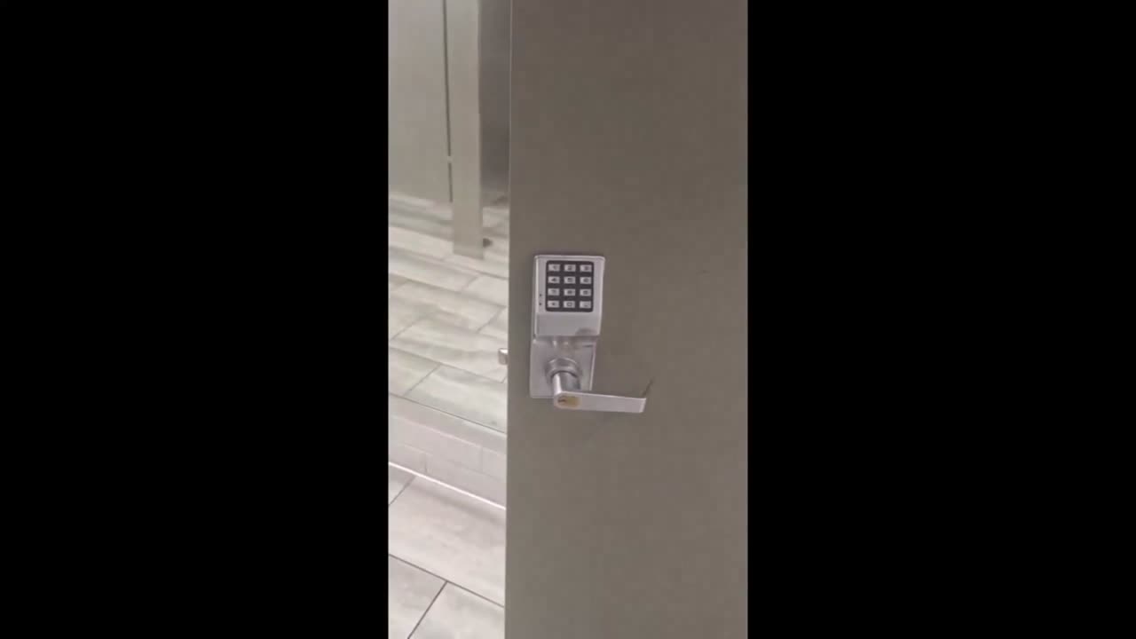 Burlington Shopping Center and Ross Stores in St. Petersburg | Allegations of Discrimination