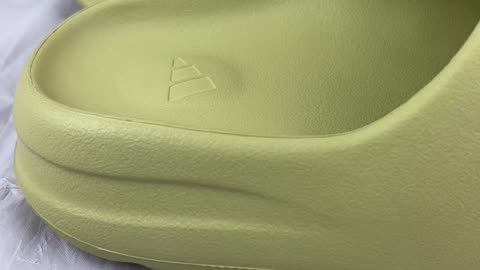 Yeezy resin slides