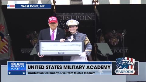 WEST POINT CLASS OF 2025 PRESENTS PRESIDENT TRUMP WITH A GIFT