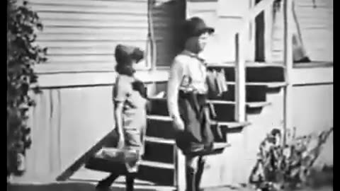 y2mate.com - 35 Our Gang Circus Fever 1925_360p