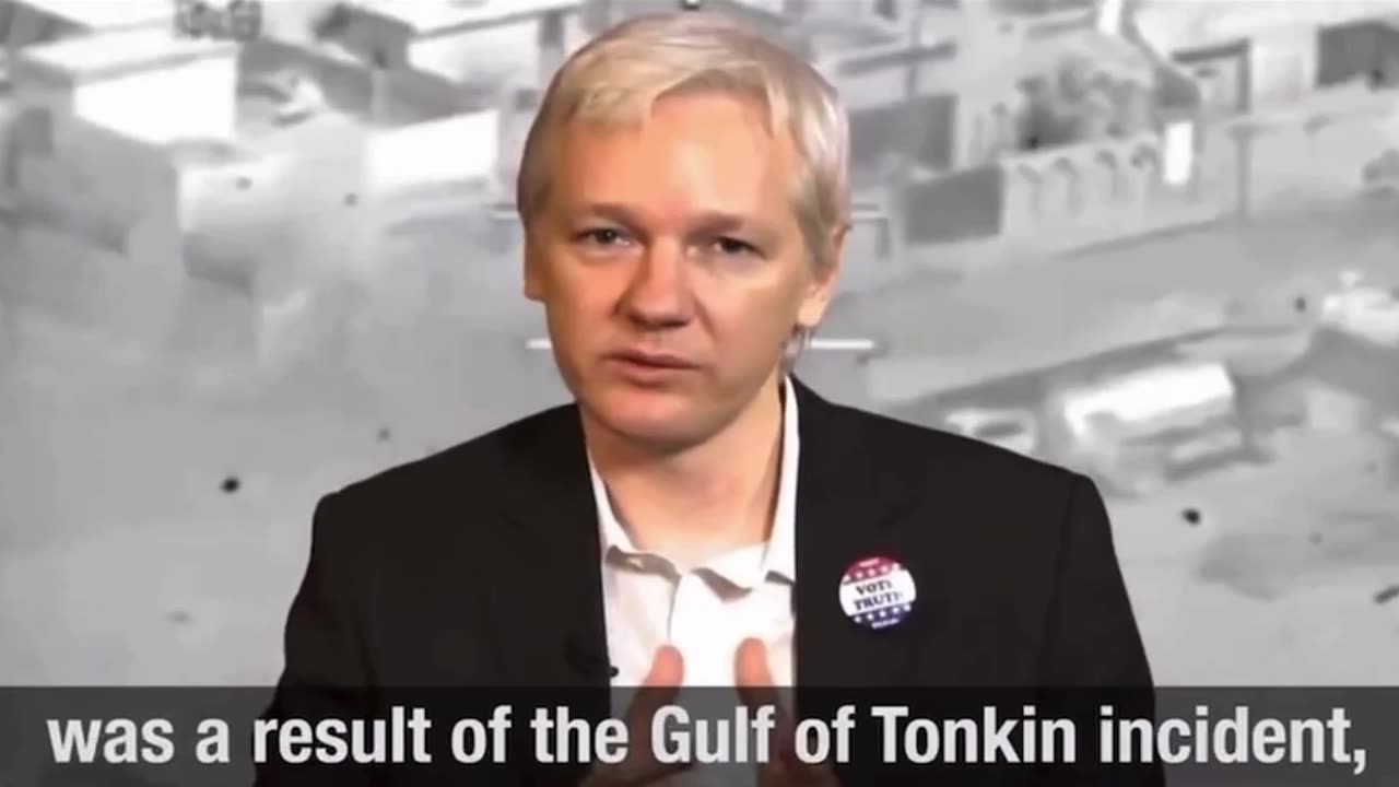 Julian Assange: "The Internet is the Antidote to TV and Mainstream Media Lies"