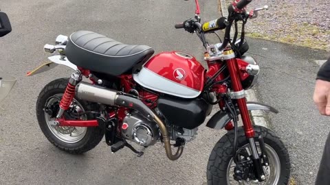 Honda Z125 Monkey Ride Out 🏍️ | Compact Classic Motorcycle Review