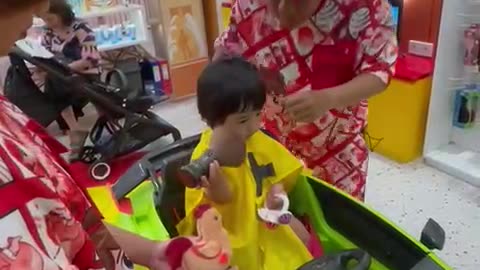 Baby hair cut