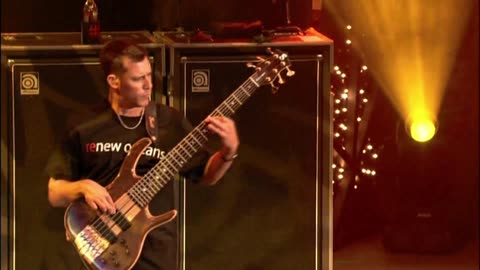 Everybody Wake Up (Our Finest Hour Arrives) - Dave Matthews Band (live)