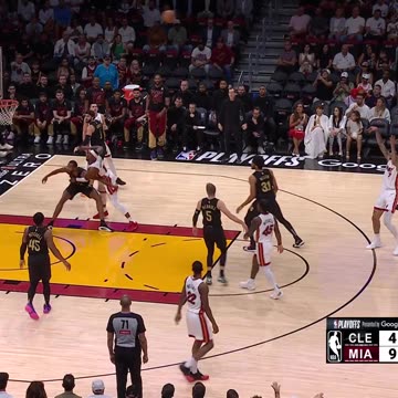 NBA - WARE TRIPLE 👌 Miami on a 12-4 run to start the game!