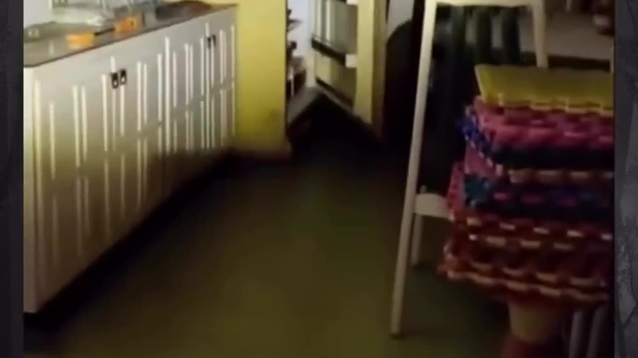 😱👀 Wait For The End... What Just Happened Here? | TheHauntingHour