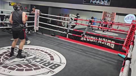 Joey sparring Carlos rd 2. 2/5/26