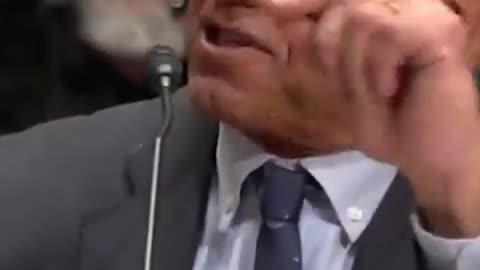 סנטור רון גונסון הולך לחשוף בועדה מחקר של מחוסנים מול לא מחוסנים שמראה שהמחוסנים חולים יותר במחלות כרוניות והלא מחוסנים בריאים יותר