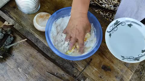 Nənə Kəndsayağı Sulu Xəngəl və Toyuq Çığırtması Hazırladı