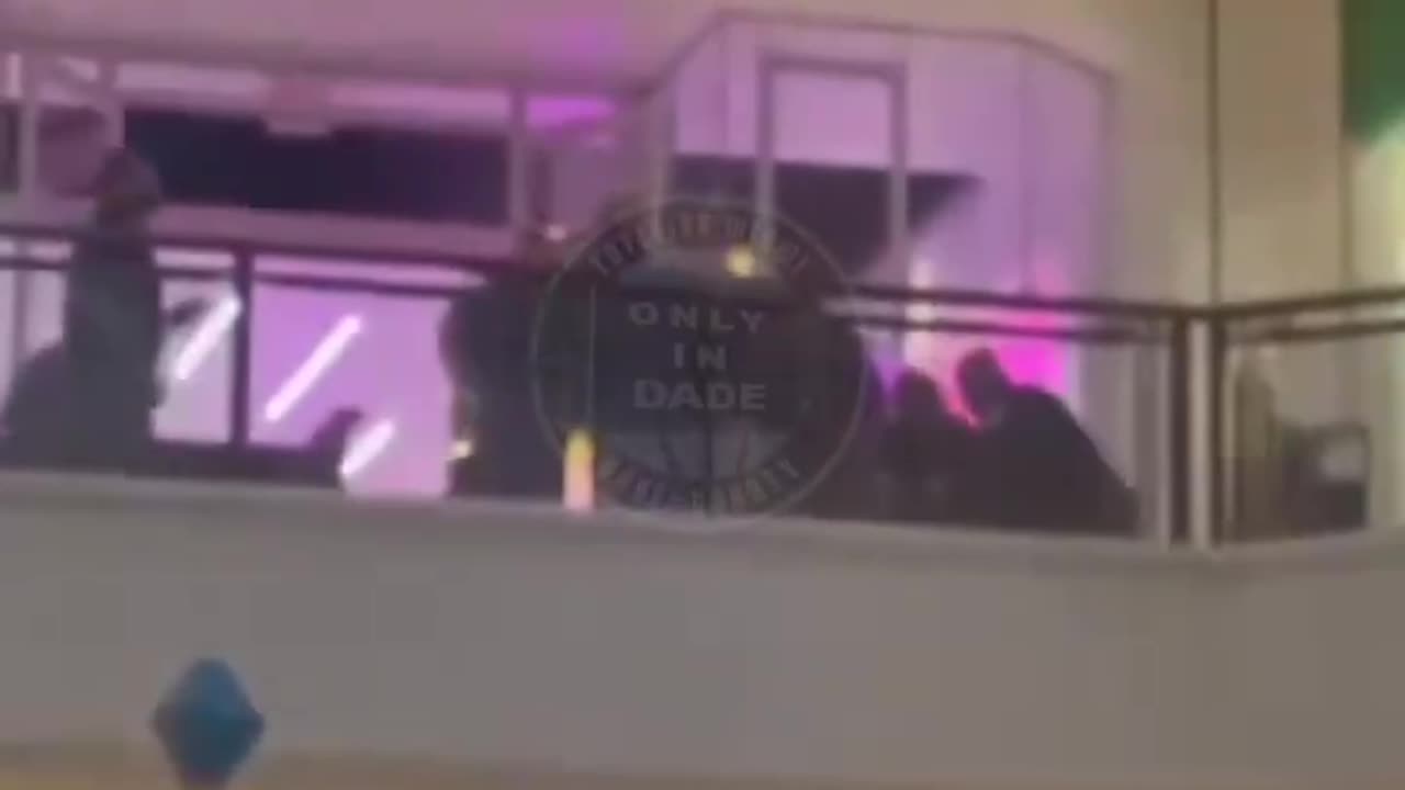 a man was tased and apprehended by police