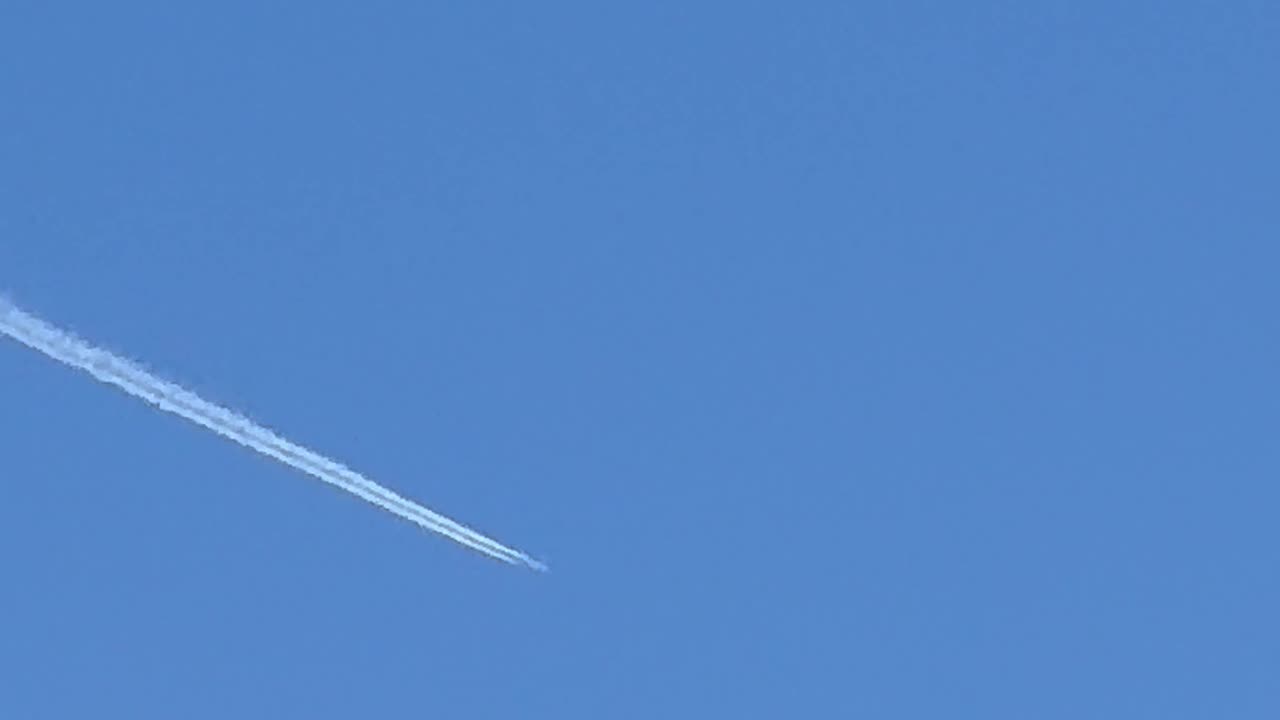 Chemtrails 4/4/25 one