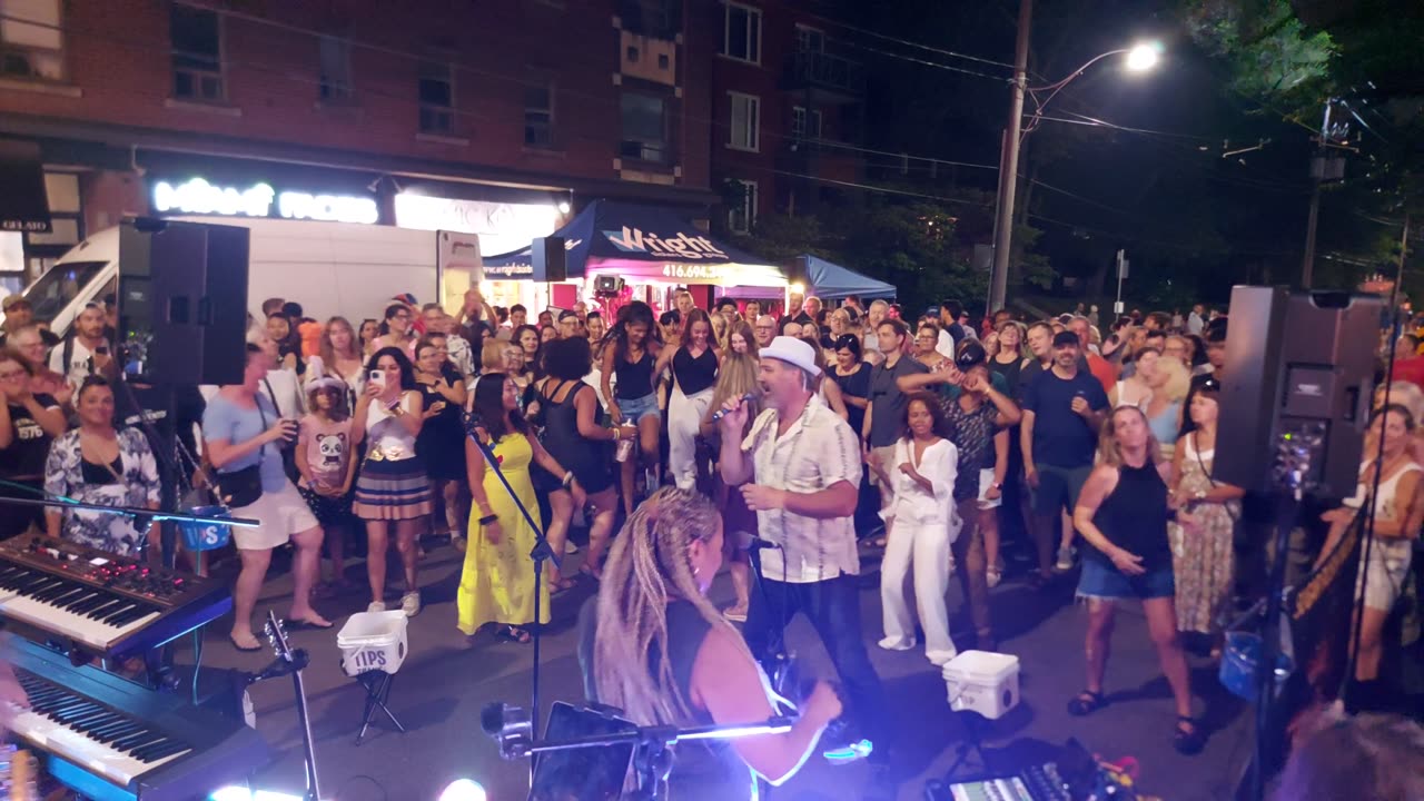 【4K】🎷 Beaches Jazz Festival Night Street Party Toronto Canada 🇨🇦