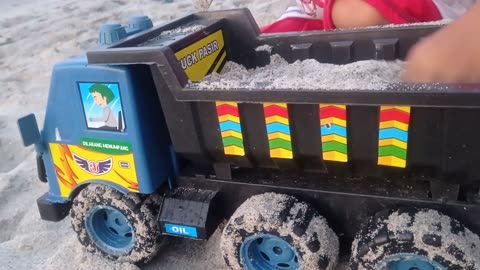 Part 4 – Family Bonding Time | Playing in the Sand by the Sea