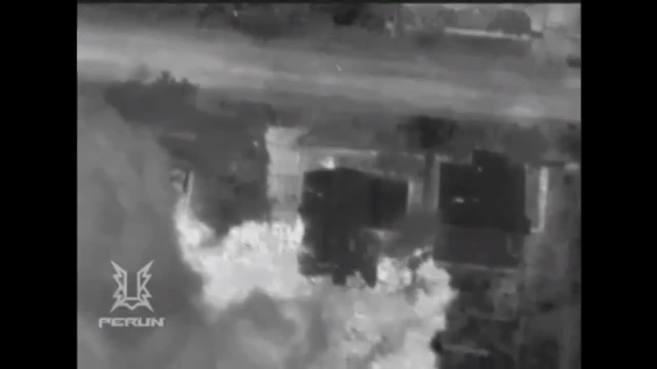 Heavy Bomber Drones Dropping Massive 120mm Shells on Russian Positions Across Dnipro River