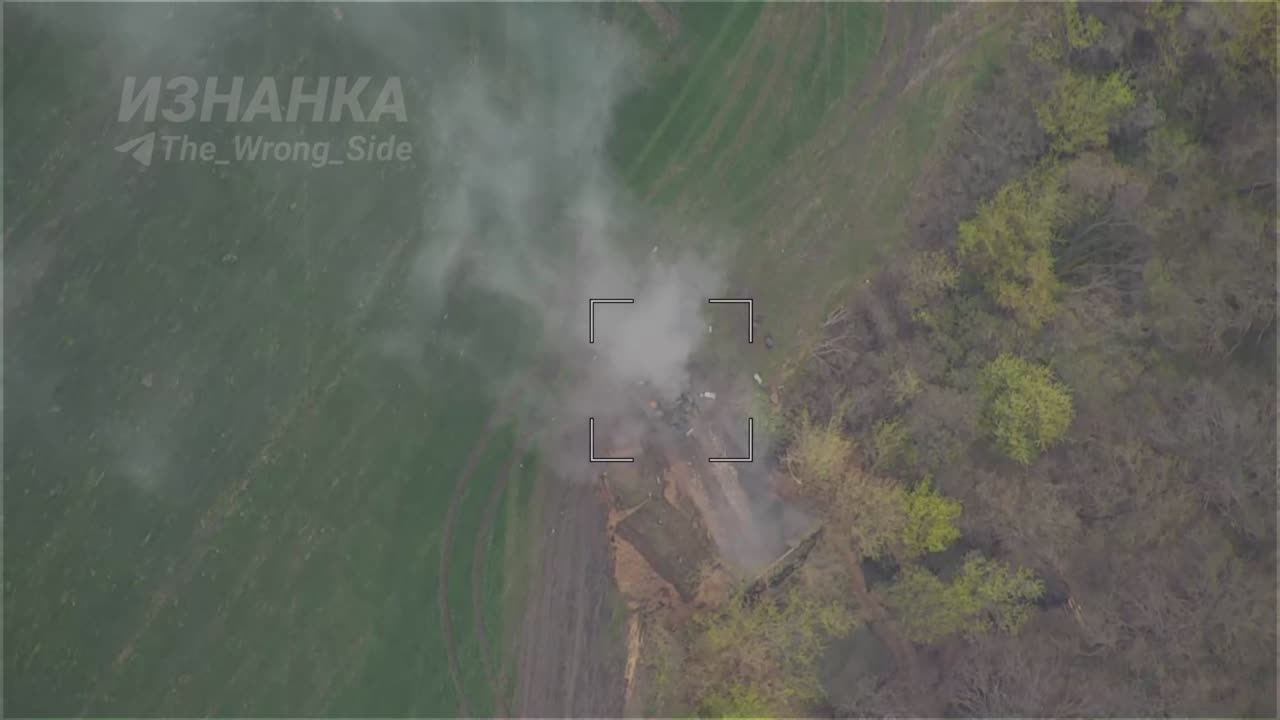 Destruction of a 155-mm self-propelled gun