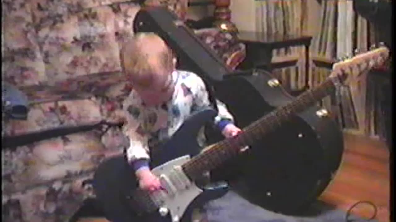 1996-VA-Jozi-Guitar-Jon