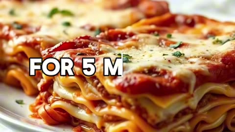 SOGGY LASAGNA? (THE NO-NOODLE HACK!) 🚫🍝💡