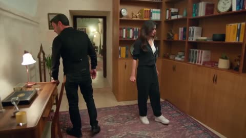 الــمــوســم الـأول | الــحــلــقــة (24) | الــمــديــنــة الــبــعــيــدة