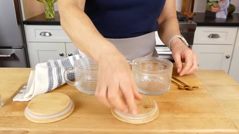 OVERNIGHT OATS easy recipe made with cottage cheese (14g of protein!)
