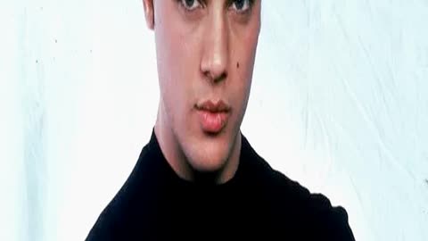 Iconic Levis Tv Ad Star Nick Kamen Battled Secret