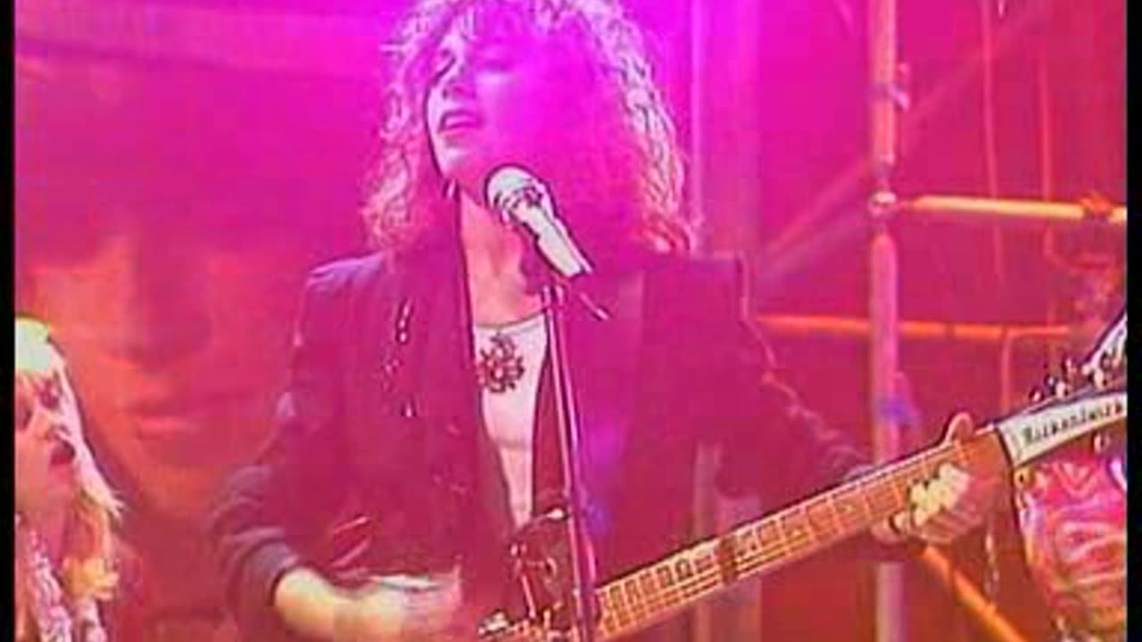 Bangles - Manic Monday = Live German TV Show 80's