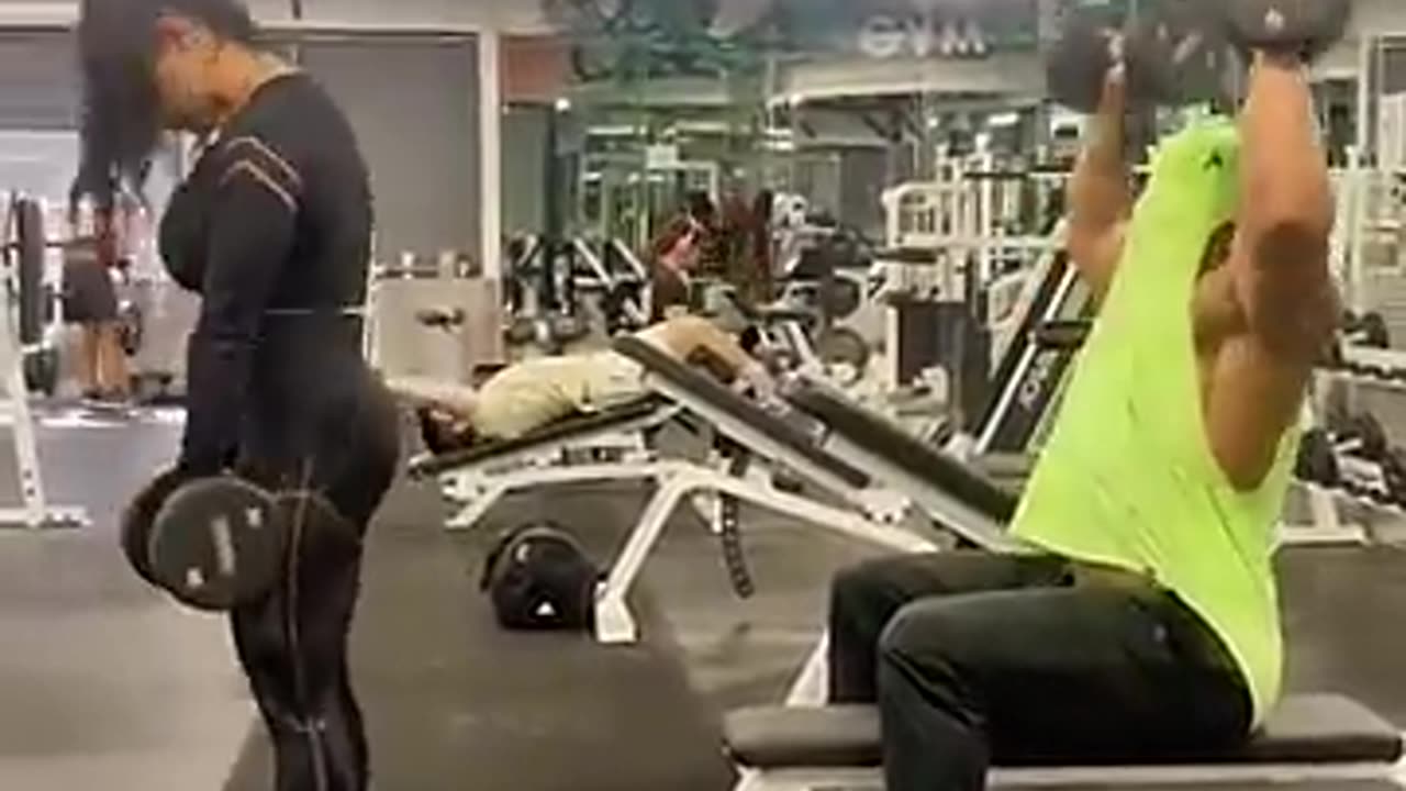 🔥 Gym Bro Fails Hard 👀
