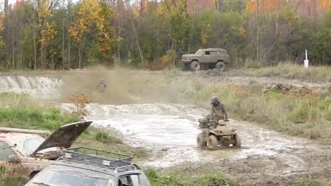 MUD Racing Mudbog Enduro Cross Dirty Track Derby Car Racing