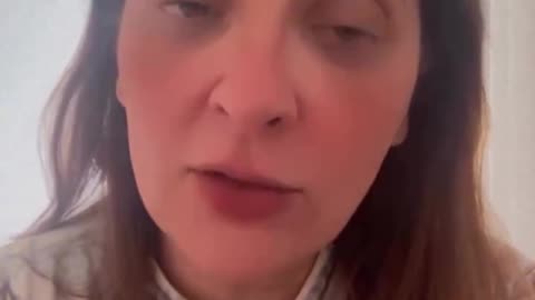 Lulinha foi exposto e correu do Brasil. Mesmo com o governo blindando...