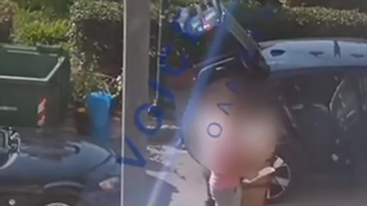 Ο υπουργος χρησιμοποιεί την ασφάλειά του ως μεταφορική εταιρεία