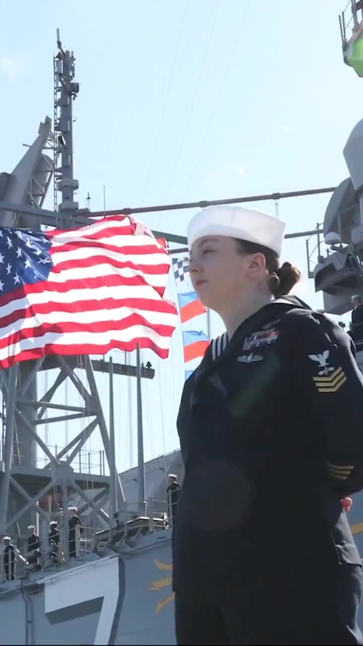 U.S Navy Meets Its Recruiting Goal Three Months Early