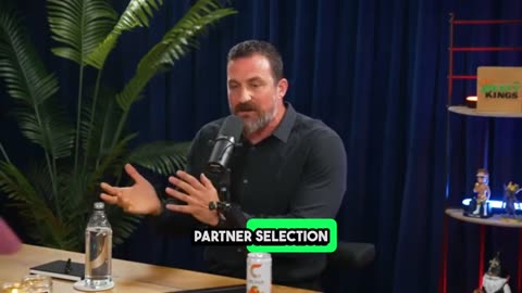 The Science Behind Finger Length Ratios & Homosexuality – What Your Hands Reveal