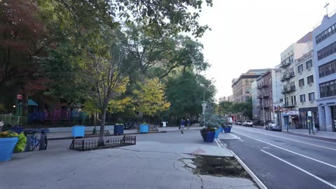 🗽 NYC Live 🔴 Walk (Chat on YouTube)