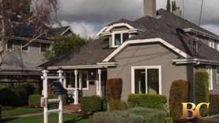 US home sales fade in June as prices soar to record levels