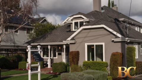 US home sales fade in June as prices soar to record levels
