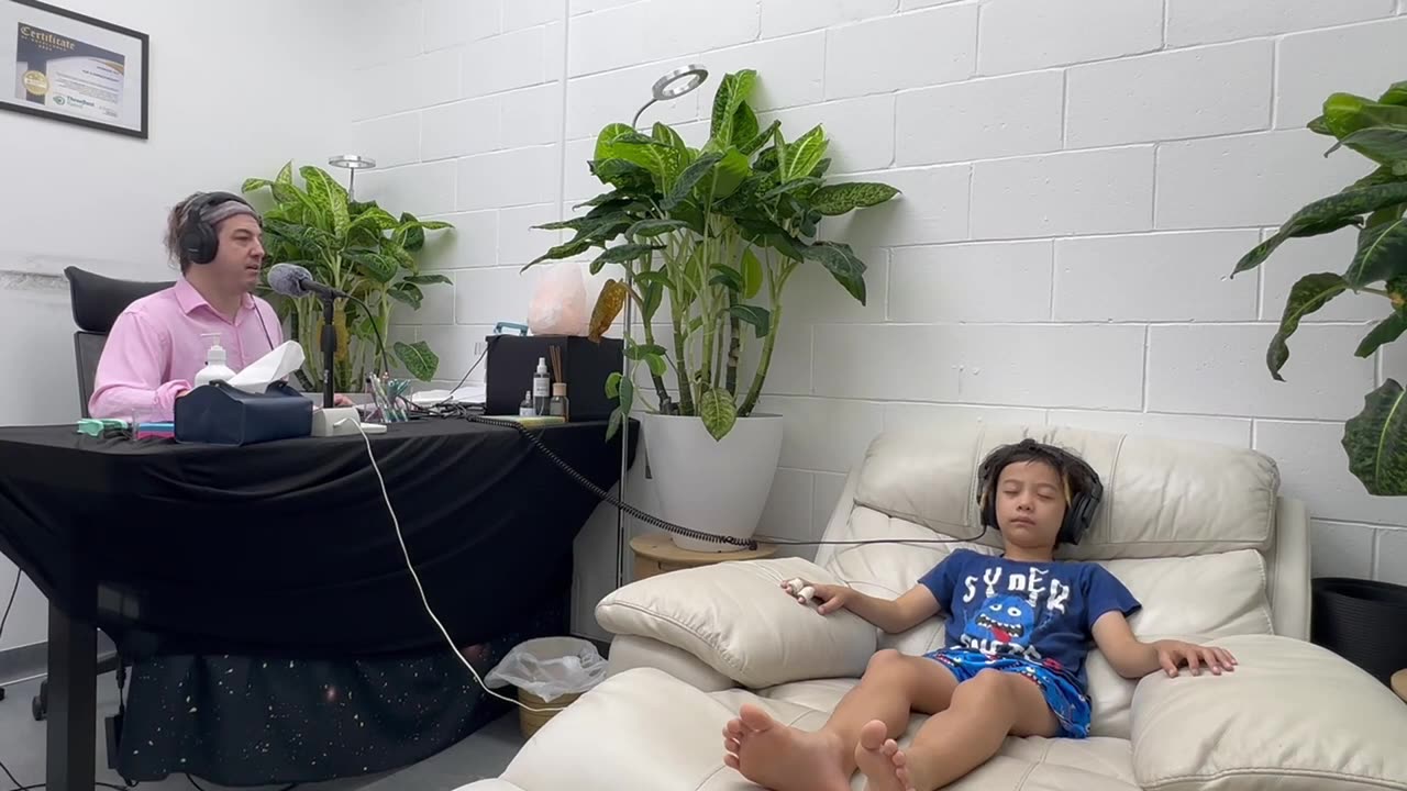 Gentle Hypnosis for Kids | Overcoming Fear at Age 7 Brisbane